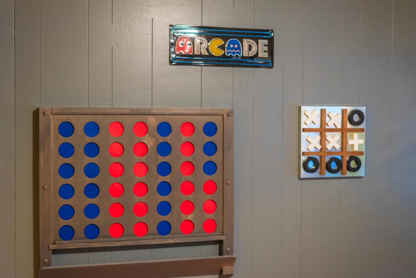 Texas Vacation Home, Game Room & Pool By Sixflags ซานอันโตนิโอ ภายนอก รูปภาพ