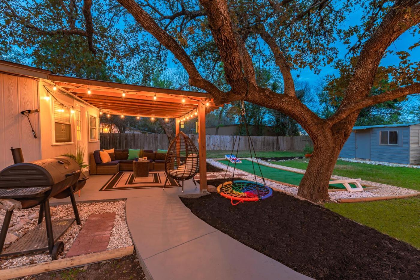 Texas Vacation Home, Game Room & Pool By Sixflags ซานอันโตนิโอ ภายนอก รูปภาพ