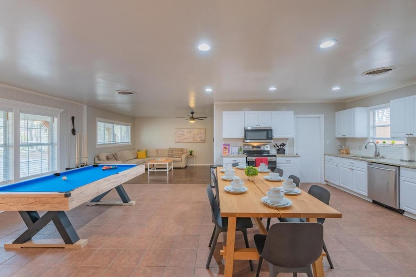 Texas Vacation Home, Game Room & Pool By Sixflags ซานอันโตนิโอ ภายนอก รูปภาพ