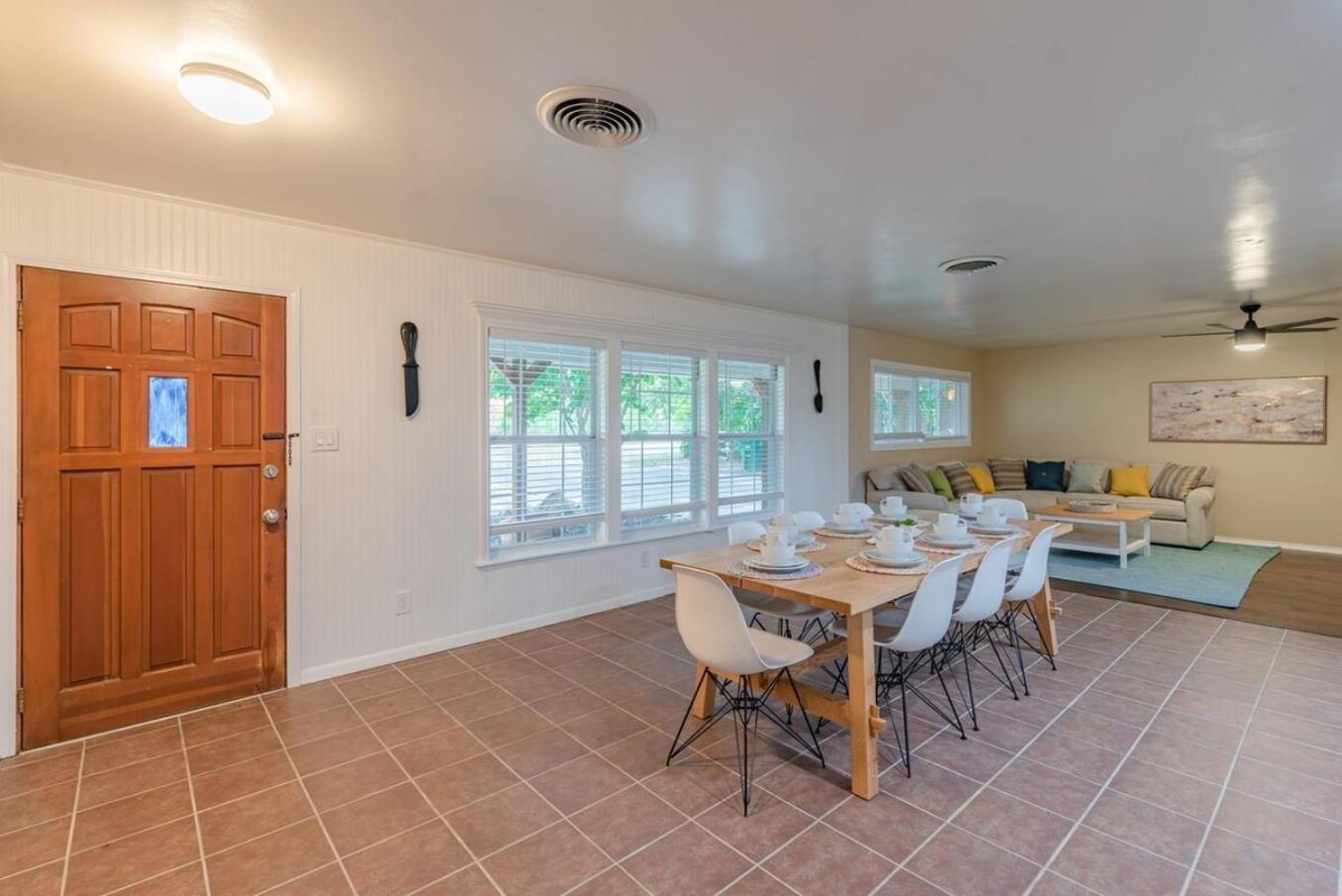 Texas Vacation Home, Game Room & Pool By Sixflags ซานอันโตนิโอ ภายนอก รูปภาพ