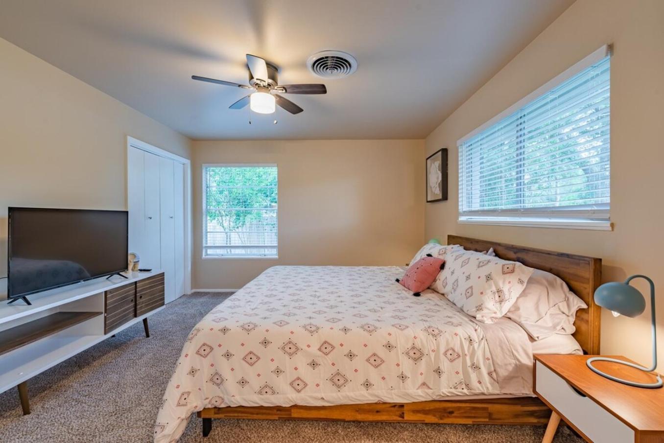 Texas Vacation Home, Game Room & Pool By Sixflags ซานอันโตนิโอ ภายนอก รูปภาพ